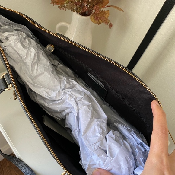 Coach Gallery Tote With Diary Embroidery - Picture 8 of 11